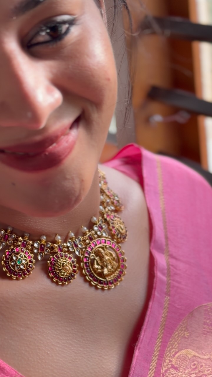 Lakshmi neckpiece from EKTHARA